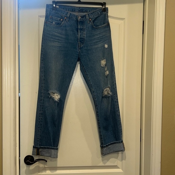 NWOT Levi’s 501 Button-Fly Distress Denim - Picture 2 of 9